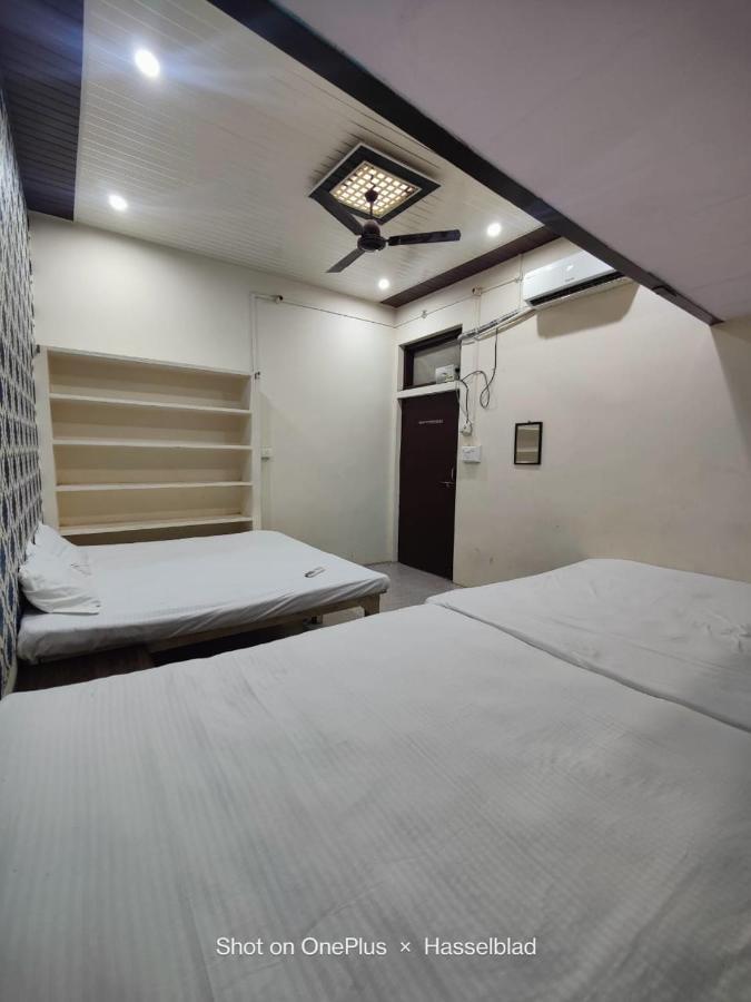 Sitaram P Guest House Varanasi Exterior photo